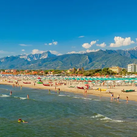 Vakantiehuis Caravel 16 Lido di Camaiore